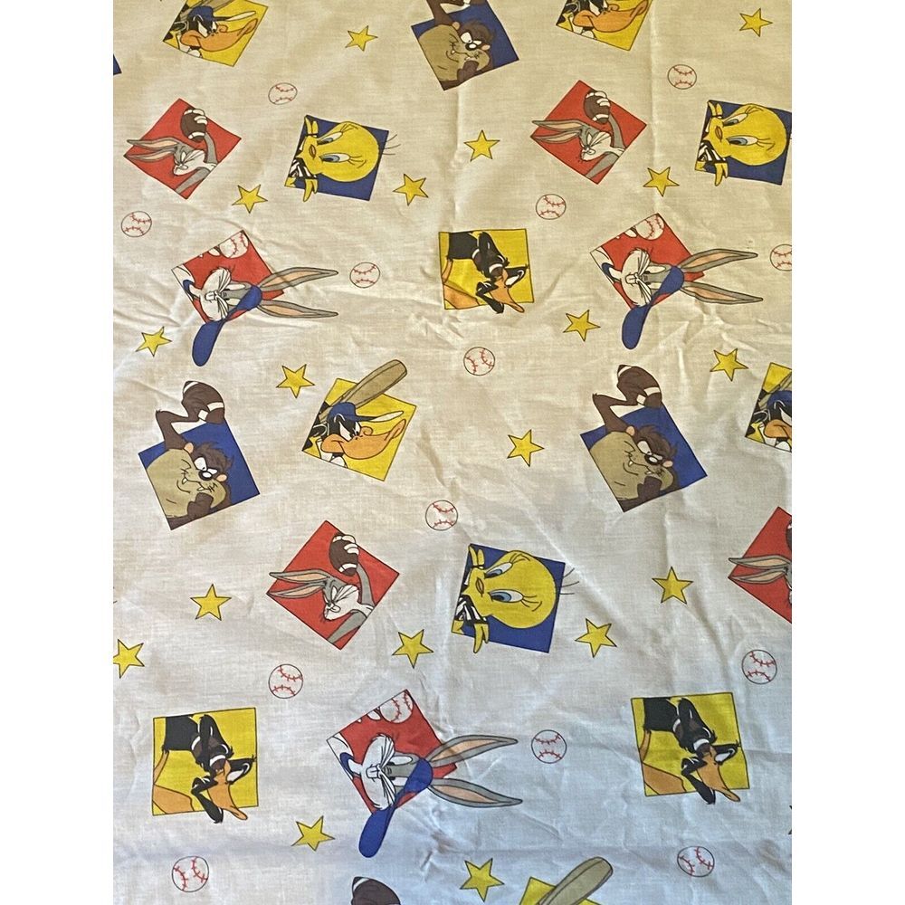 Looney Tunes Fabric 1.5 yds Sports Characters 100% Cotton Fabric Panels Cute HG3